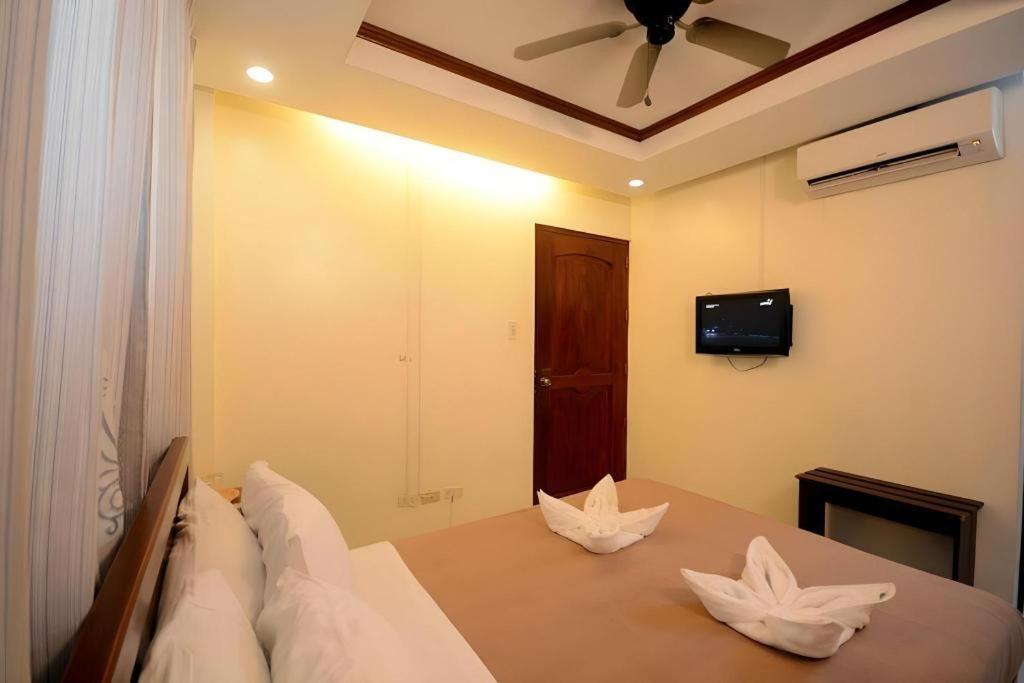 Ipil Suites เอลนิโด ภายนอก รูปภาพ