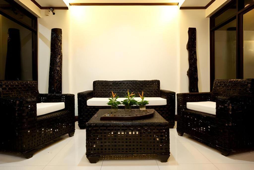 Ipil Suites เอลนิโด ภายนอก รูปภาพ