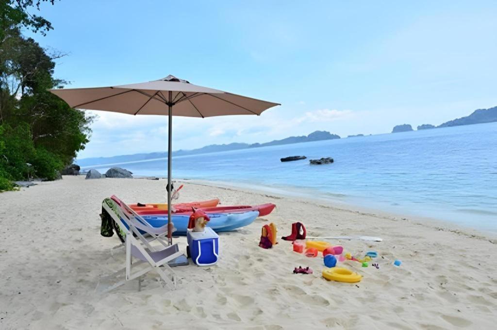 Ipil Suites เอลนิโด ภายนอก รูปภาพ