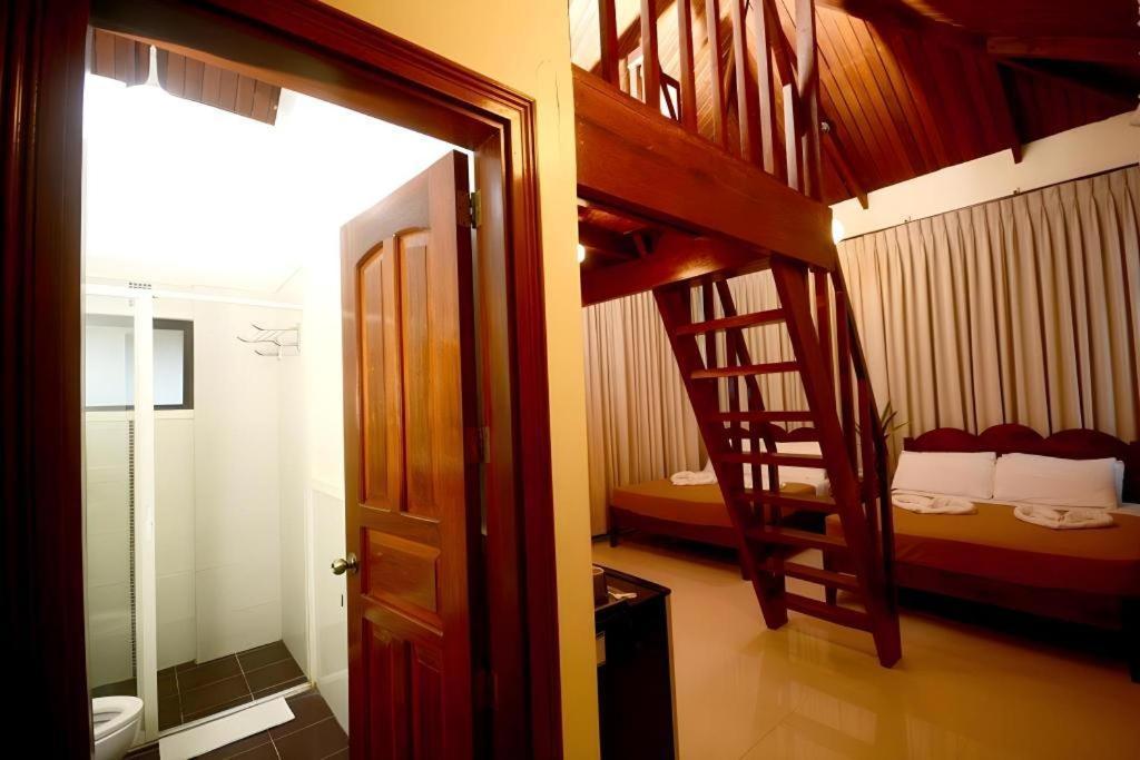 Ipil Suites เอลนิโด ภายนอก รูปภาพ