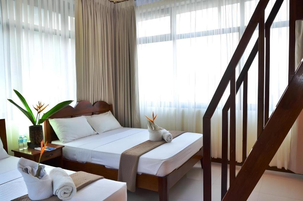 Ipil Suites เอลนิโด ภายนอก รูปภาพ