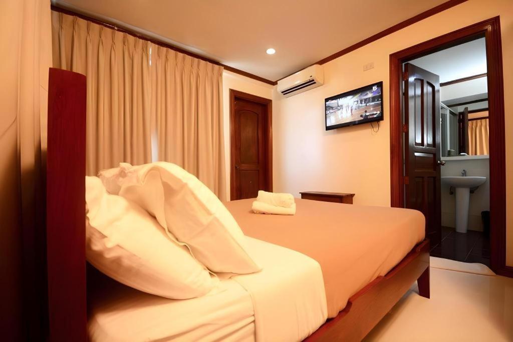 Ipil Suites เอลนิโด ภายนอก รูปภาพ