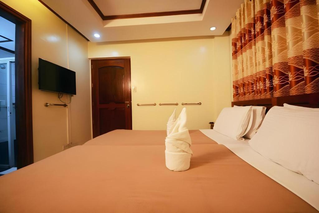 Ipil Suites เอลนิโด ภายนอก รูปภาพ