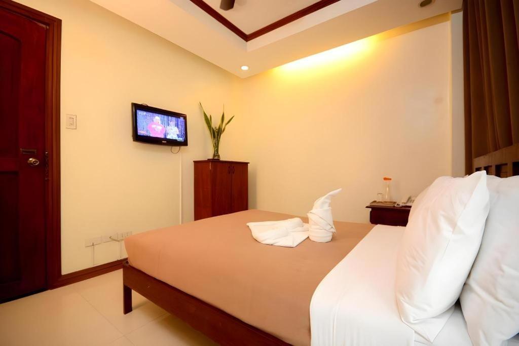 Ipil Suites เอลนิโด ภายนอก รูปภาพ